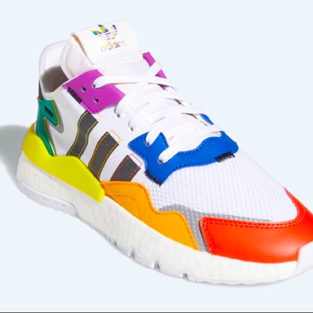 Unisex Adidas Love Unites Size 10